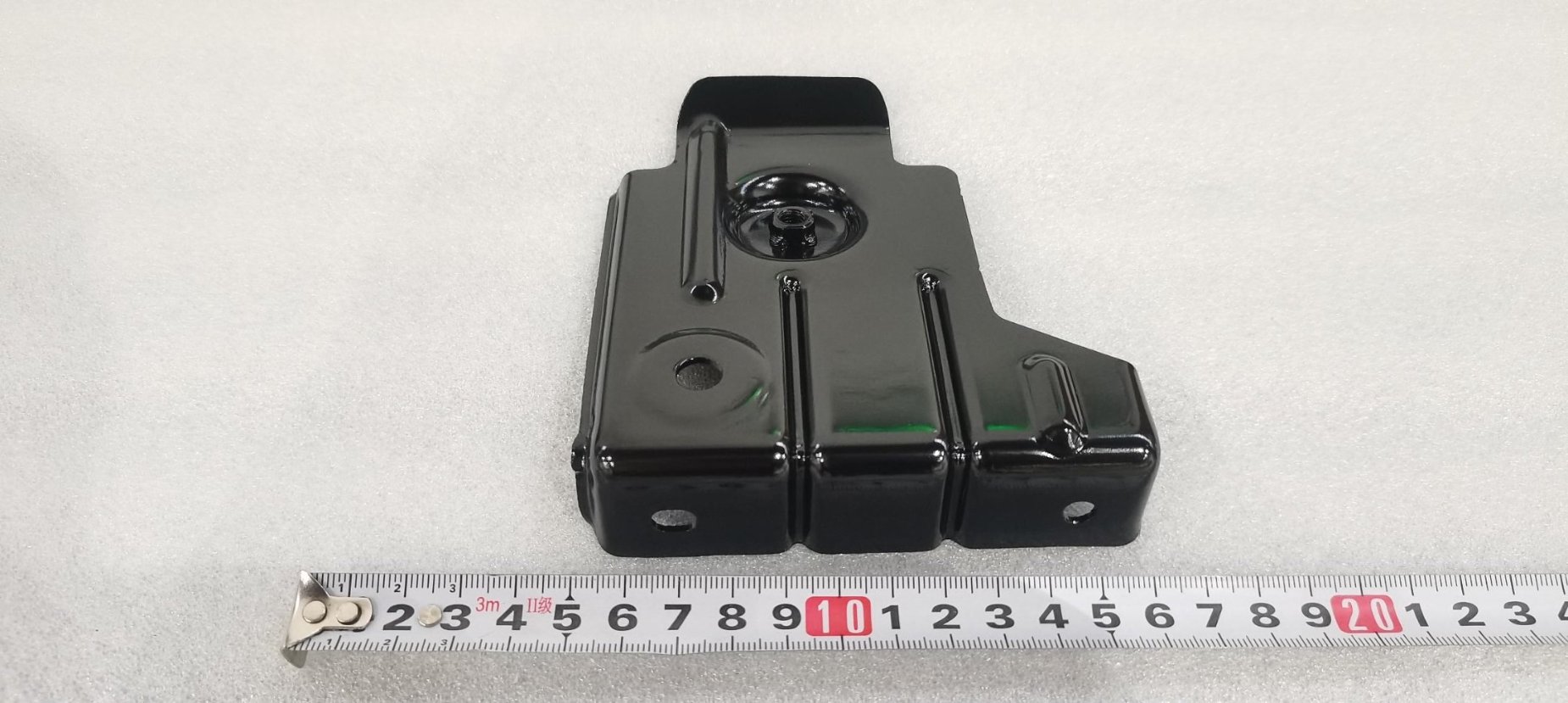 Front bail support bracket ·